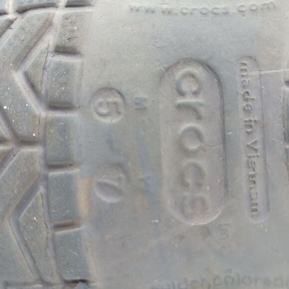 Crocs Old School Retro Style Blue Unisex Shoe. Woman's 7/Men's 6. FITS SMALLER. - Picture 8 of 8